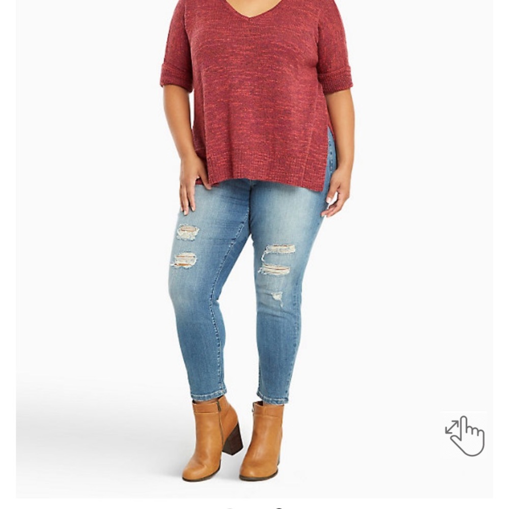 Red and Orange Short Sleeve Marled Knit V- neck Sweater